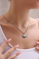 Collana in madreperla